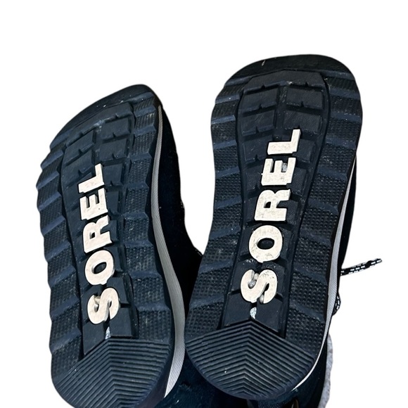 Sorel Women's Whitney II Short Waterproof Insulated Lace-Up Winter Boots- Size 6 - Picture 7 of 8